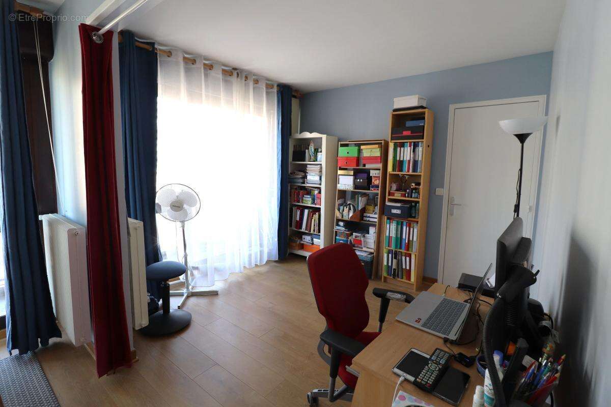 Appartement à JUVISY-SUR-ORGE