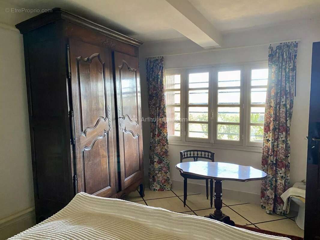 Maison à LA CHARTRE-SUR-LE-LOIR