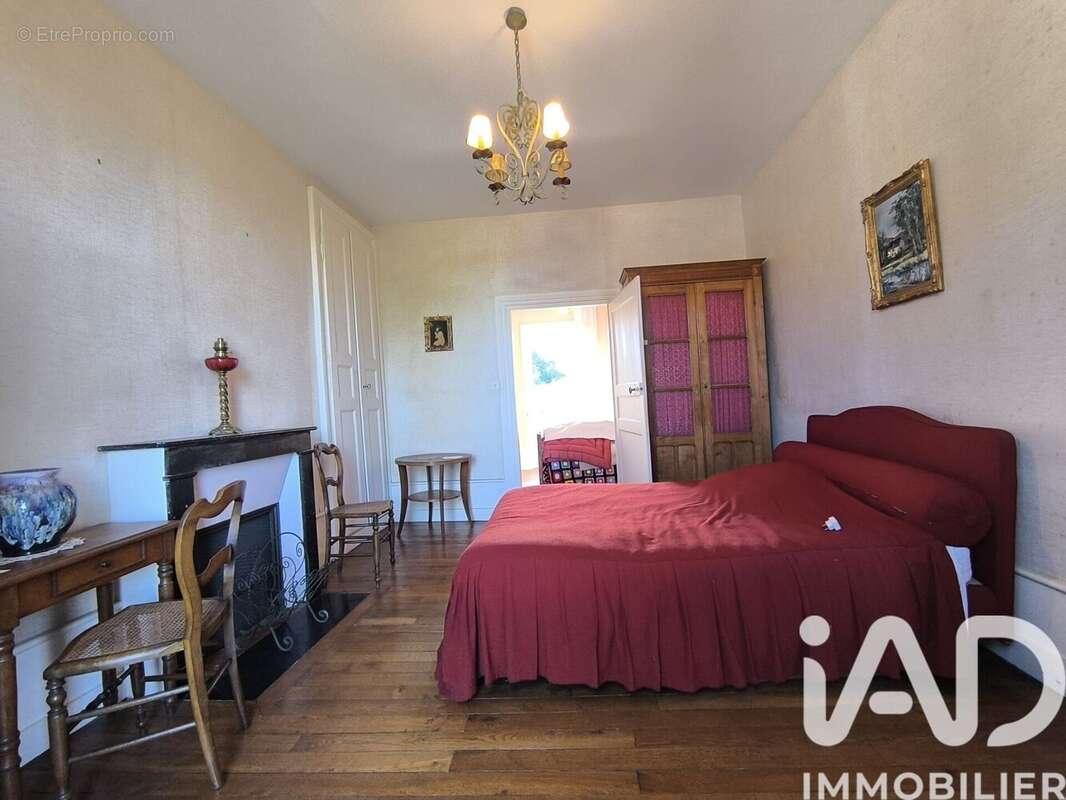 Maison 170 m² à Bellegarde-En-Marche  - photo 9