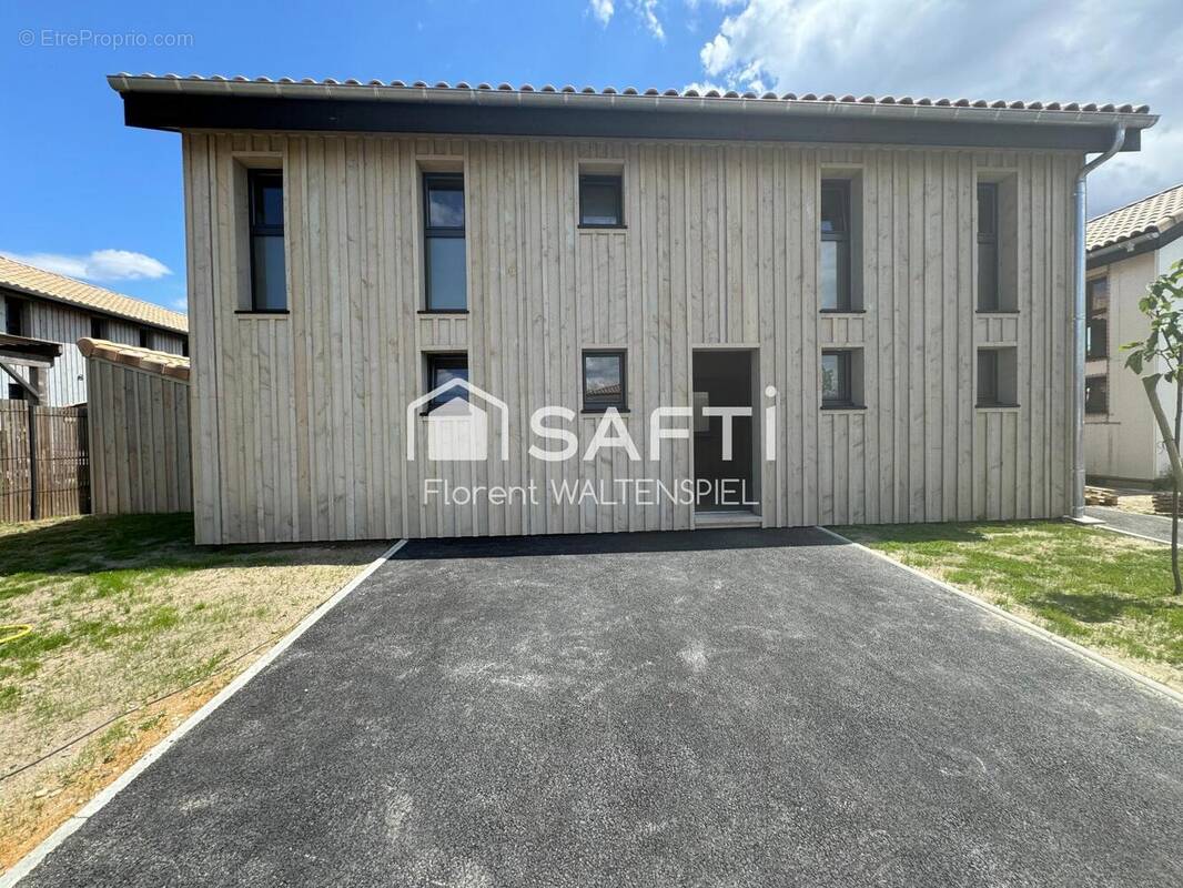 Photo 1 - Maison à TOULENNE