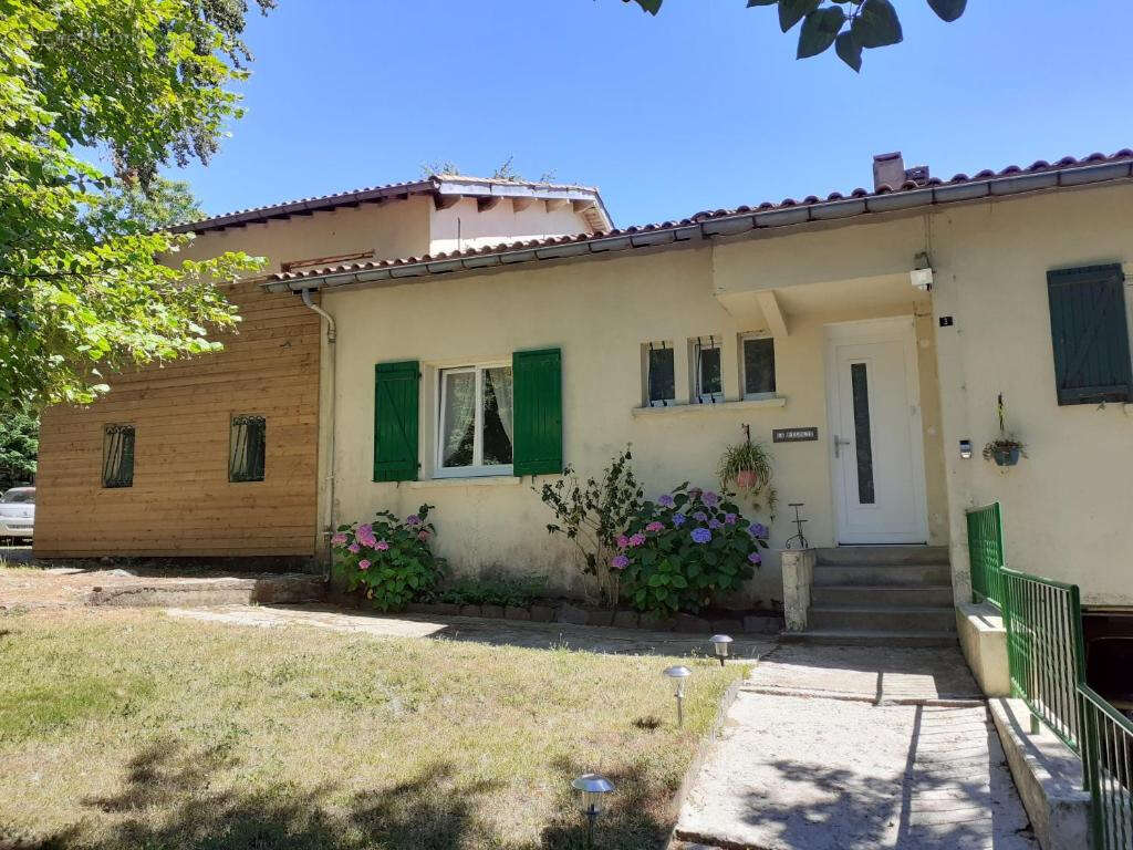 Villa 140 m2 + appartement de 70 m2 à Les Martys 11310 - photo 2