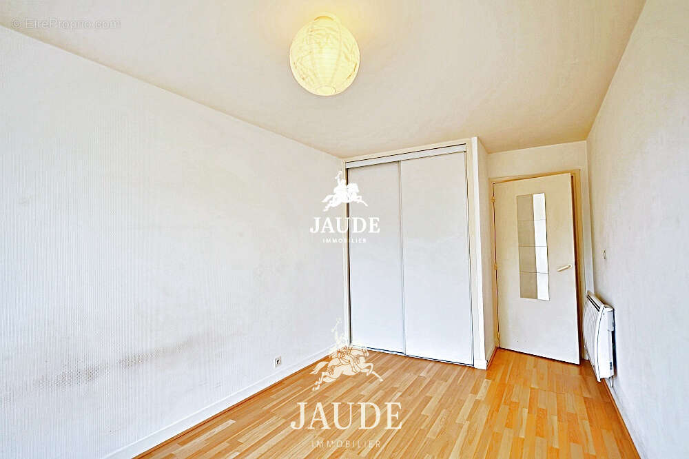 A vendre spacieux appartement place de jaude - photo 6