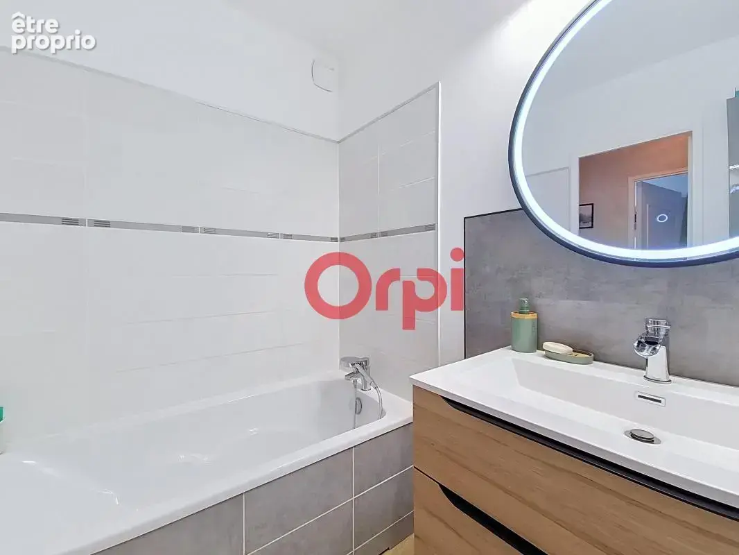 Appartement À Vendre t4 de 80m² , ascenseur ,cave, quartier Tamaris/ Balaguier - photo 13