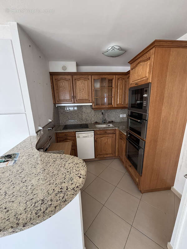 Appartement à SAINTE-GENEVIEVE-DES-BOIS