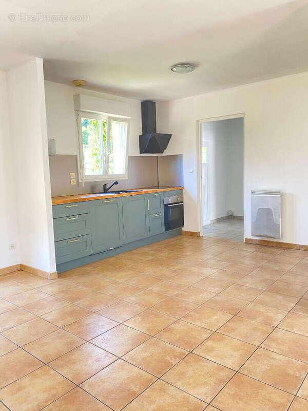 Maison à SAINT-EVROULT-DE-MONTFORT