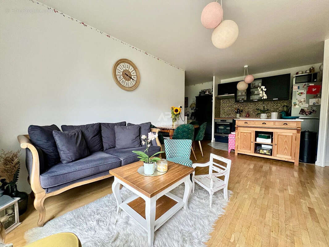 Appartement à HOUILLES