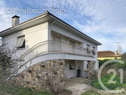 Maison à SAINT-ETIENNE-DE-TULMONT