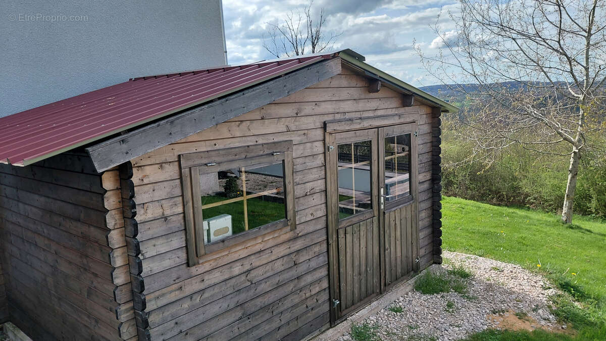 Maison à PLAIMBOIS-VENNES