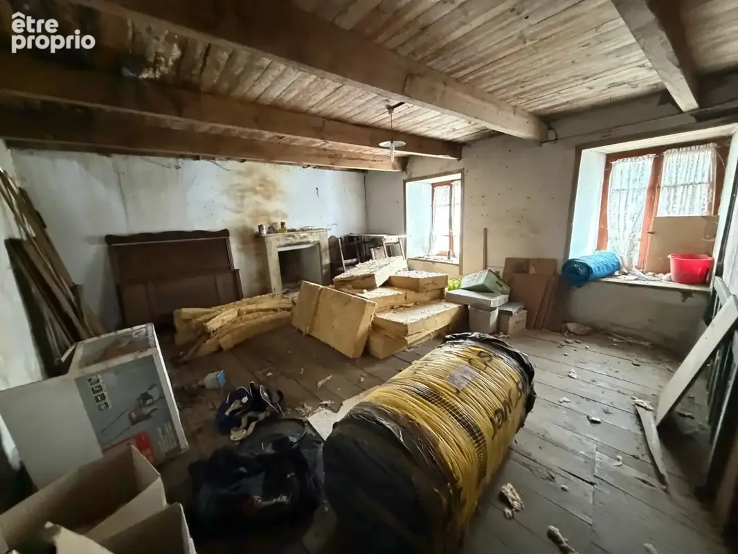 Maison en pierre à rénover entièrement – Beau potentiel au cœur du Croisty - photo 5