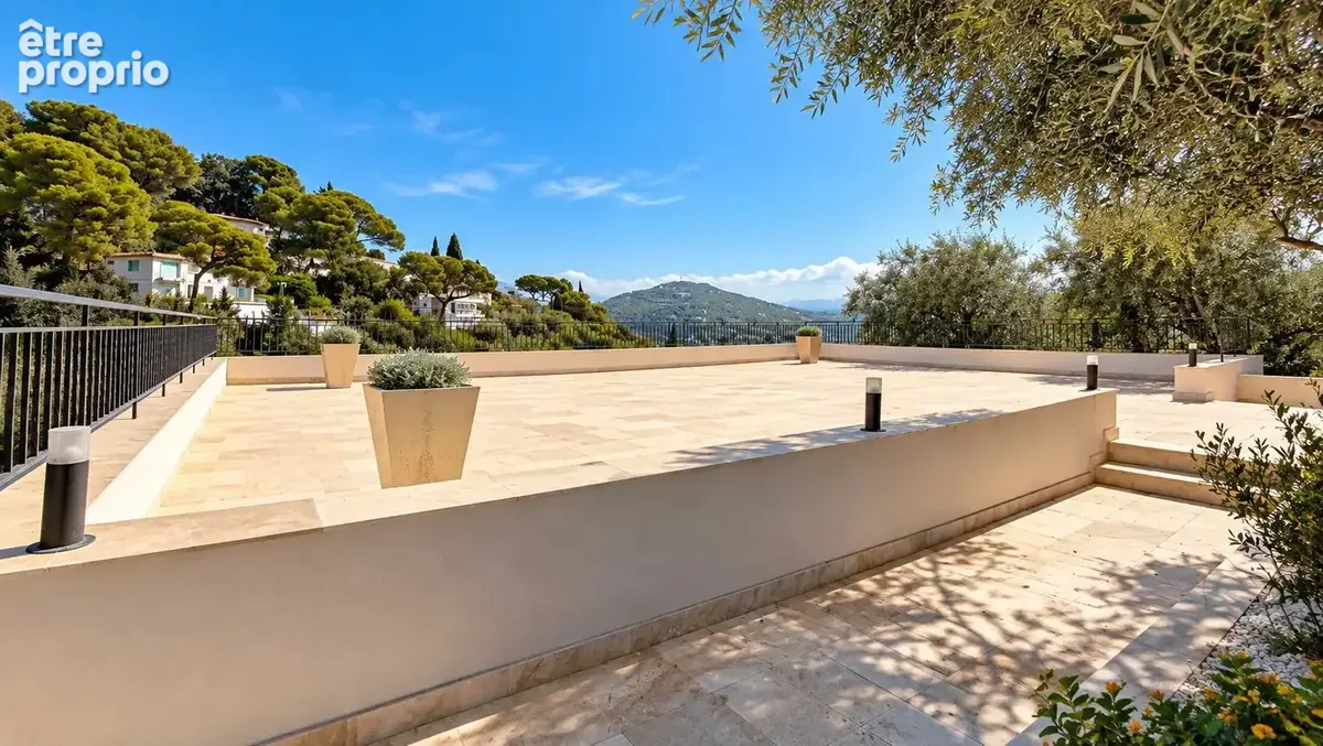 Nice / gairaut - villa 6 pièces rénovée avec piscine et vue dégagée - photo 18