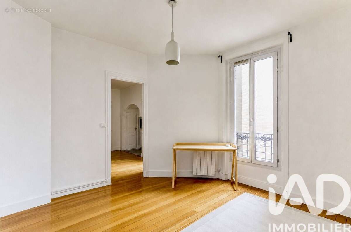 Photo 6 - Appartement à PARIS-19E