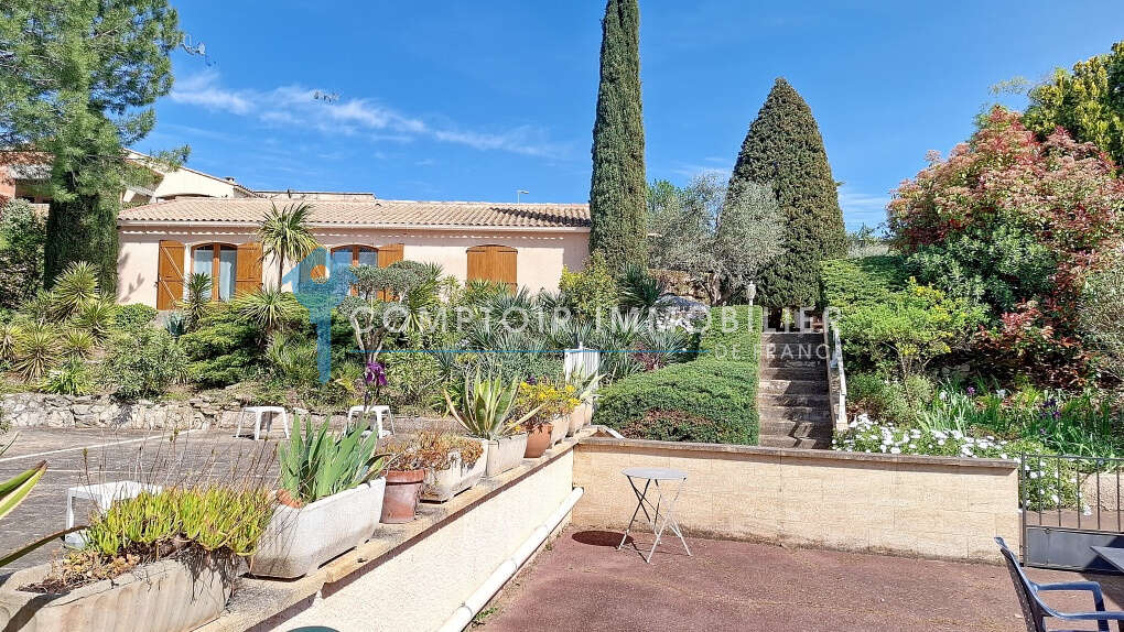 NÎMES- 30- Maison avec gîtes de 409m2  sur terrain de 2870m2 avec piscine - photo 18