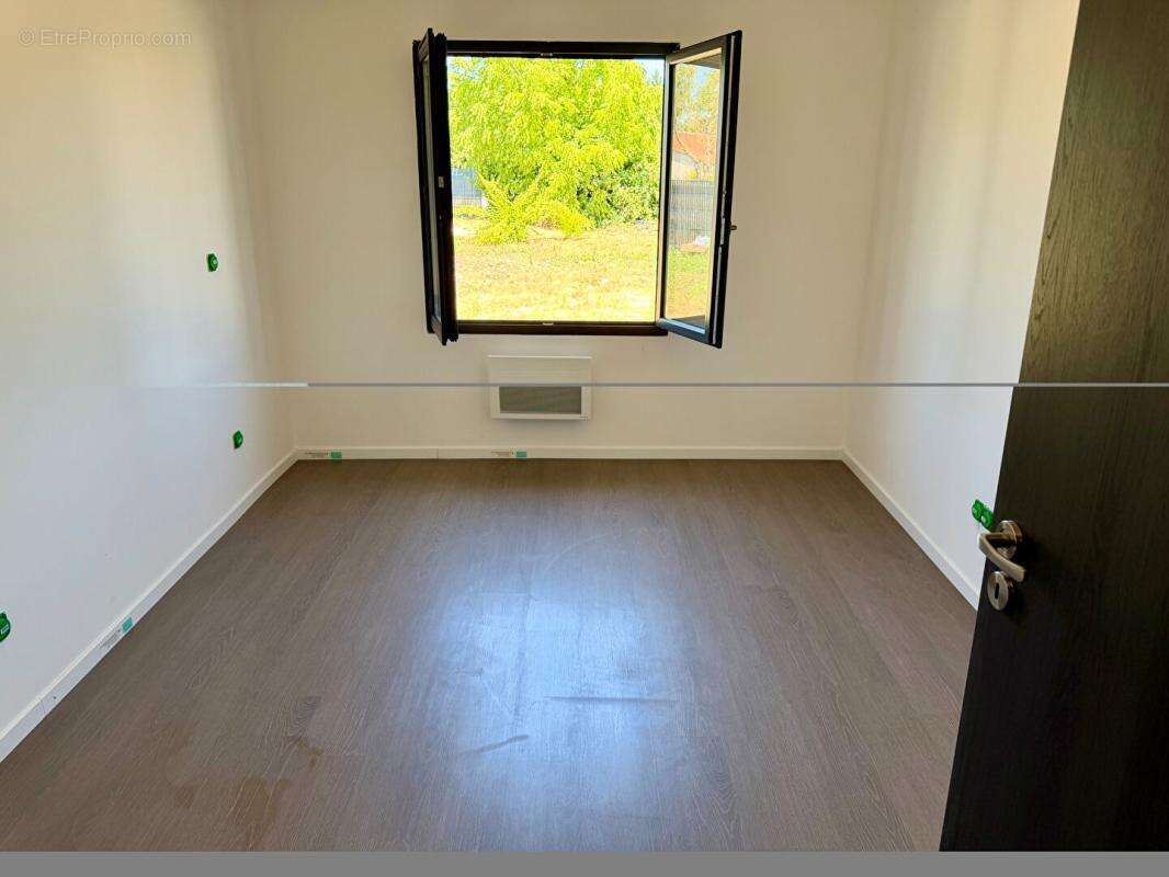 Maison Cognac T6 plein pied garage - photo 15