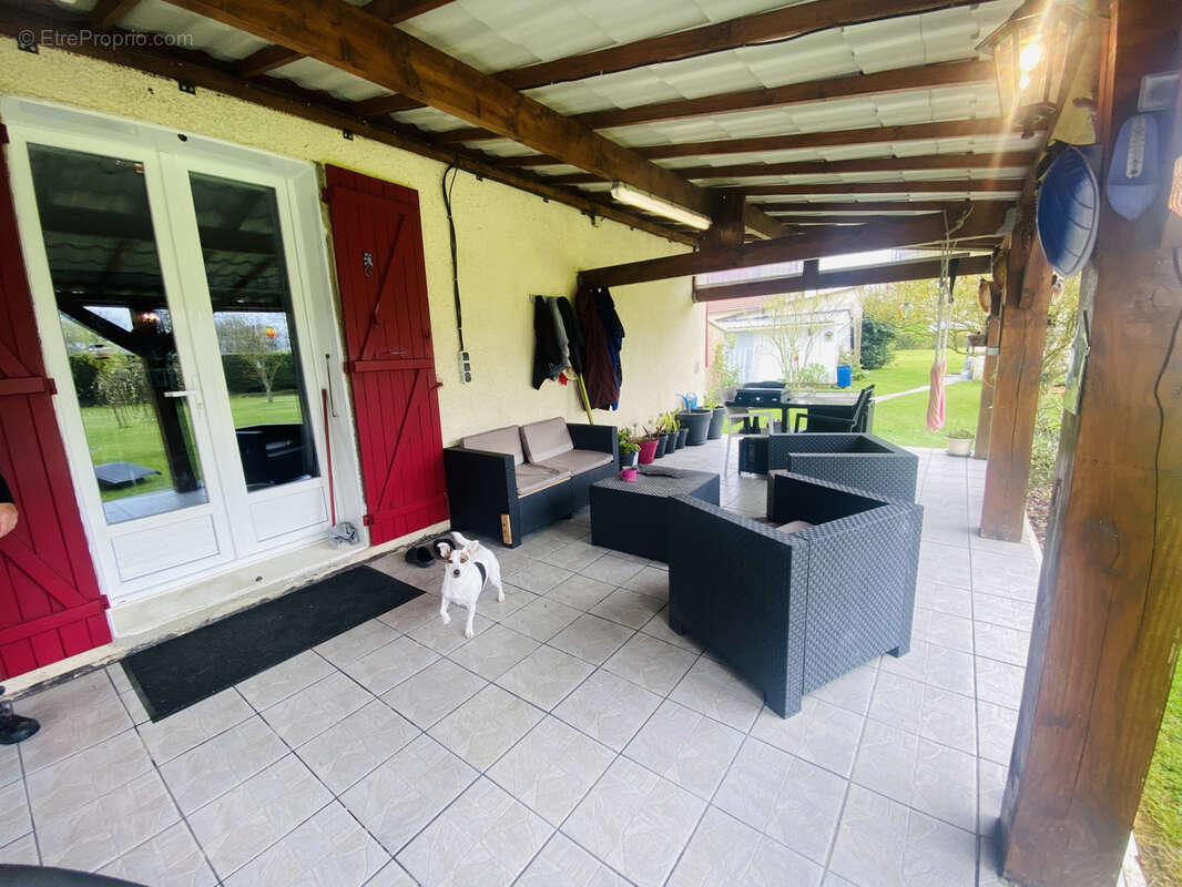 Maison à FOUILLOY