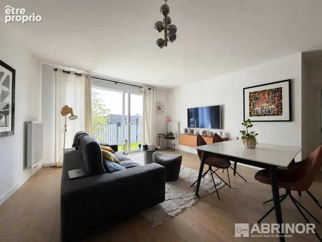  Appartement récent en dernier étage avec terrasse – Lille - photo 2
