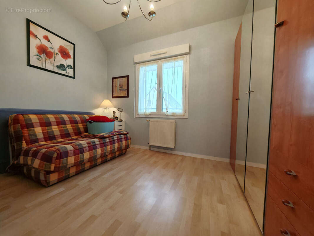 Maison à SAINT-MARTIN-DE-FONTENAY