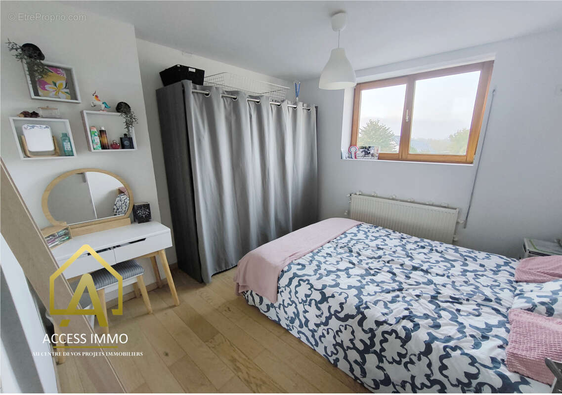 Maison à VIEUX-CONDE