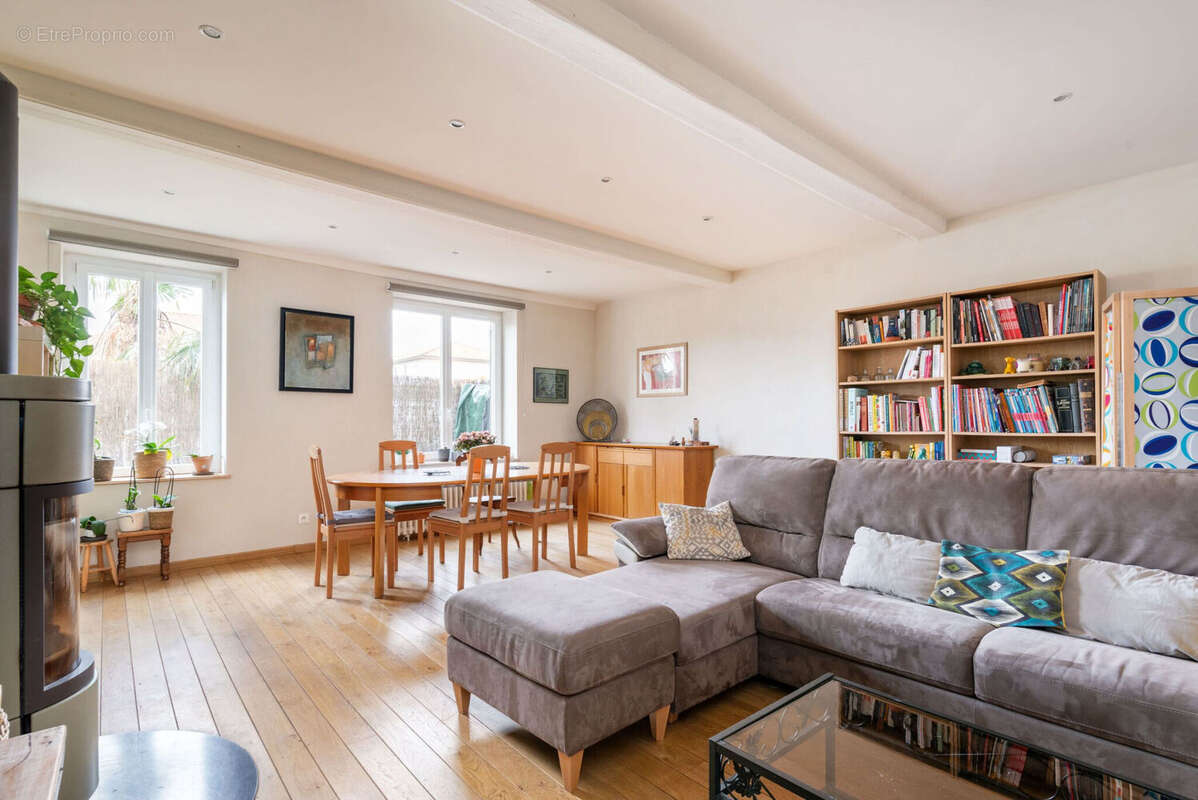 Photo 9 - Appartement à CORBAS