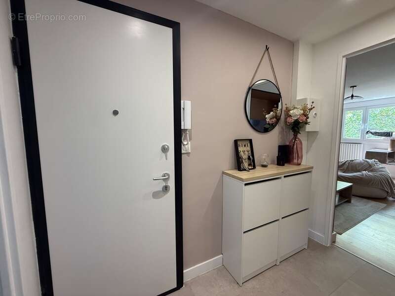 Appartement à MONT-SAINT-AIGNAN