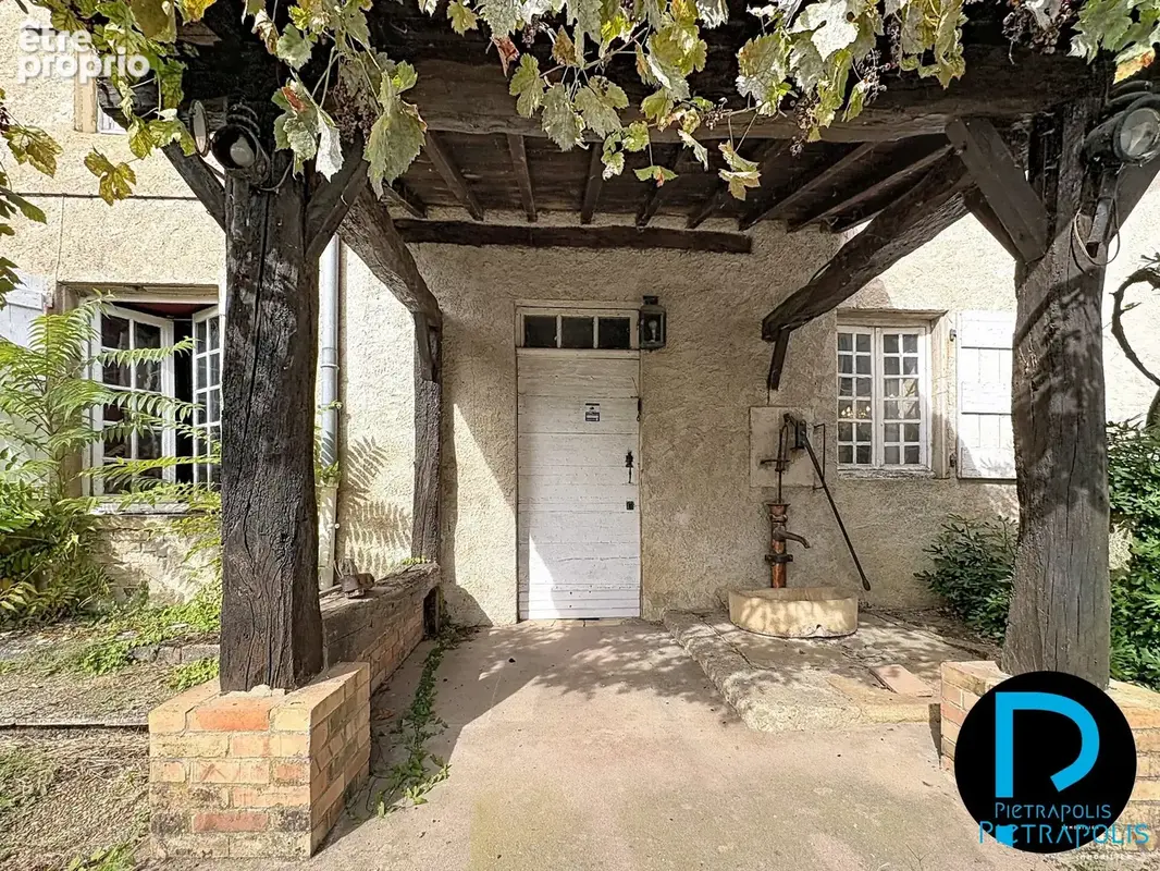 Photo Maison à Chaneins au prix de 279 000€