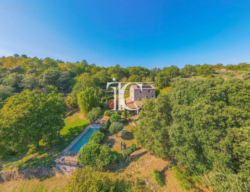 Maison à SAINT-AMBROIX