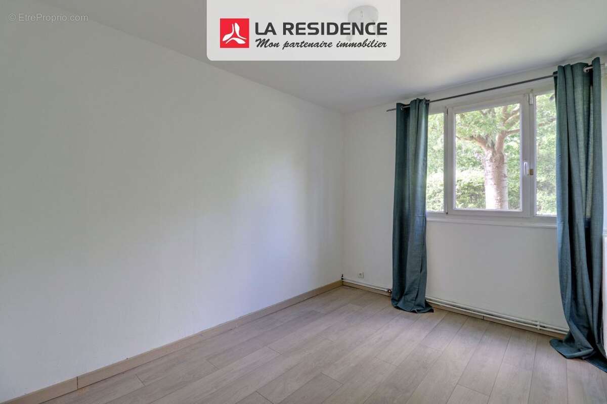 Appartement 56 m² à Poissy  - photo 6