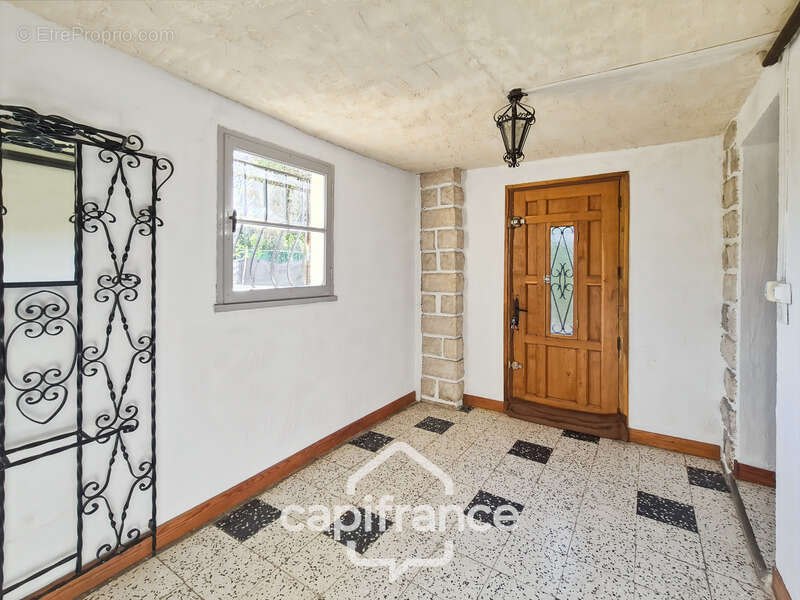 Maison à ROQUEMAURE