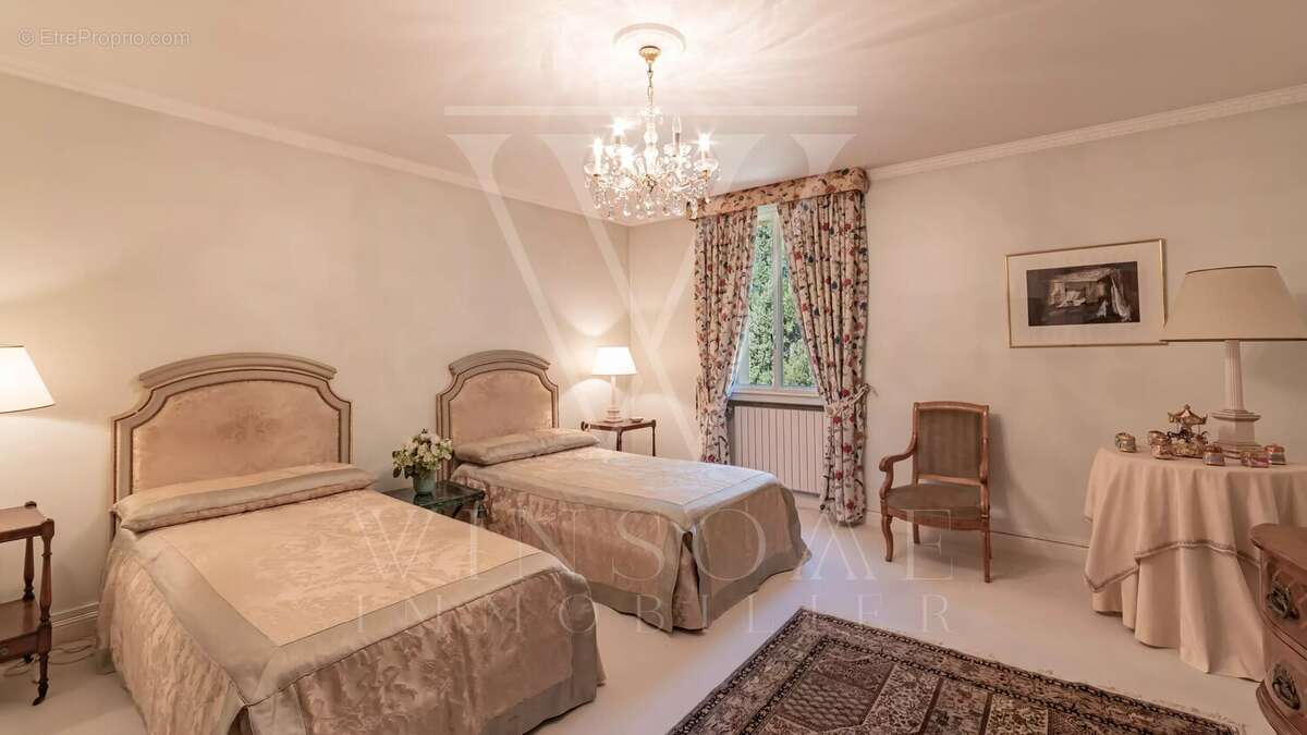 Maison à AURIBEAU-SUR-SIAGNE