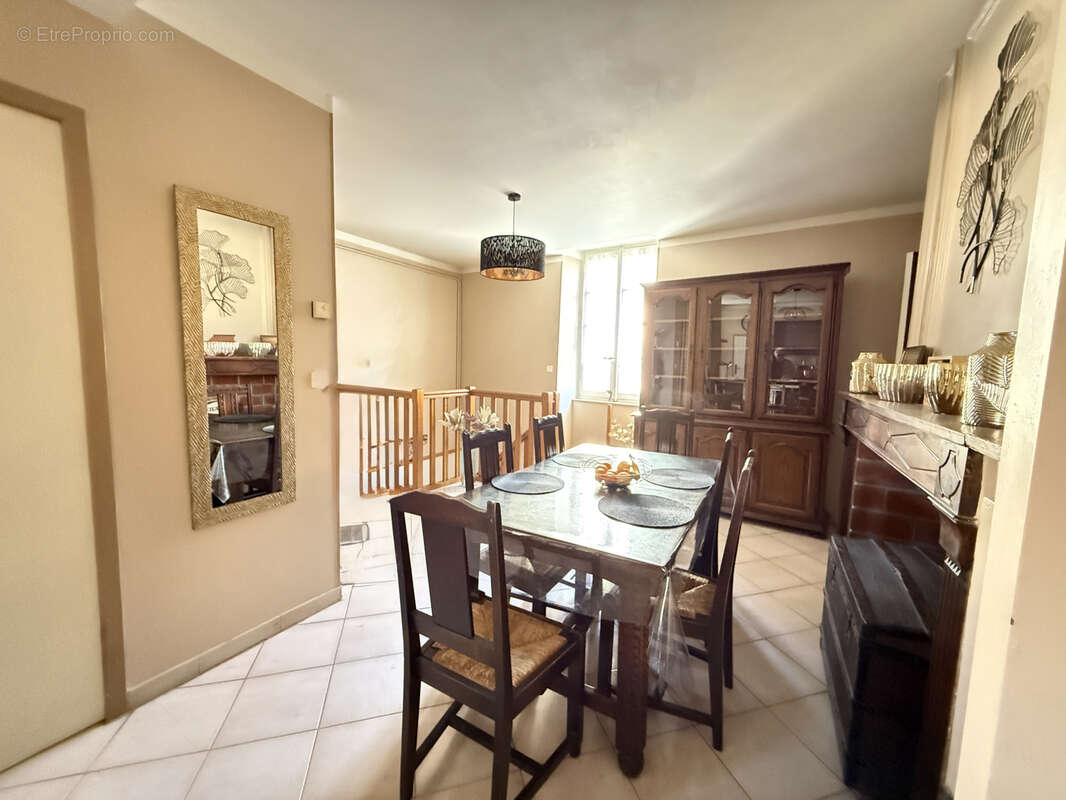 Appartement à SAINT-AFFRIQUE