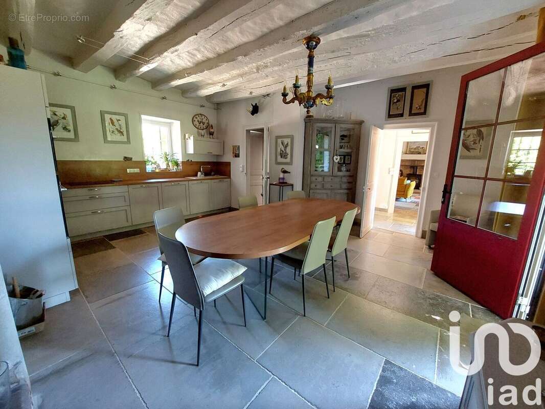 Photo 3 - Maison à LUYNES