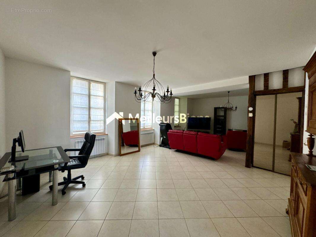 Appartement à LAVAL