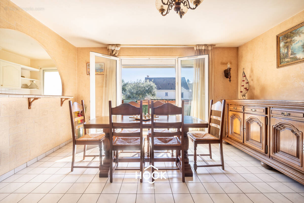 Appartement à LIVRY-GARGAN