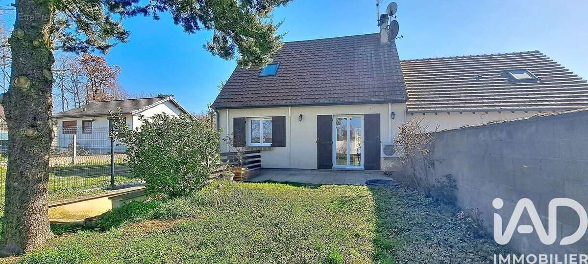Photo 1 - Maison à MORIGNY-CHAMPIGNY