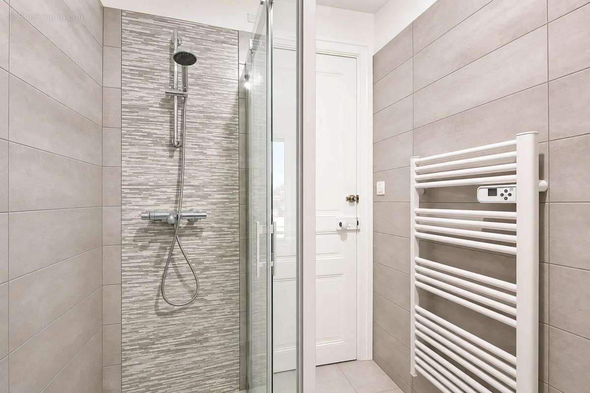 Investissement ou résidence principale avec revenu locatif - photo 8