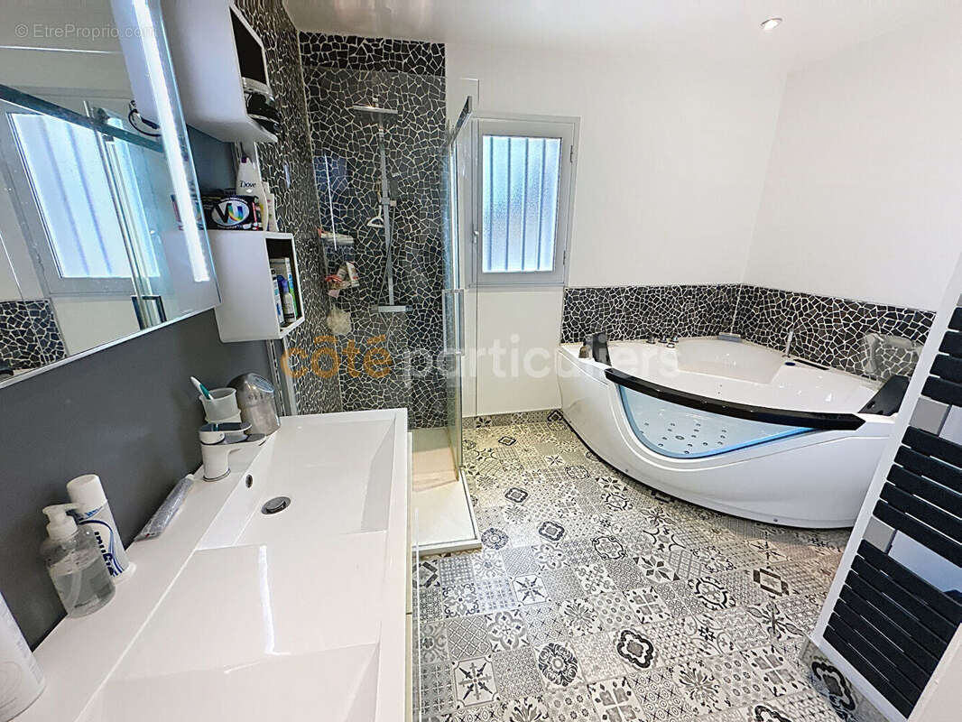 Maison à SAINT-HILAIRE-DE-RIEZ