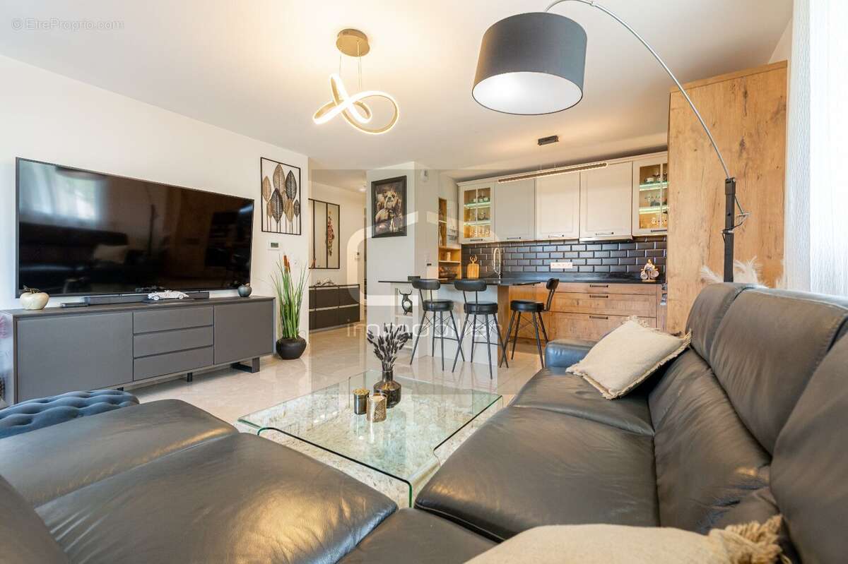 Appartement à MEYTHET