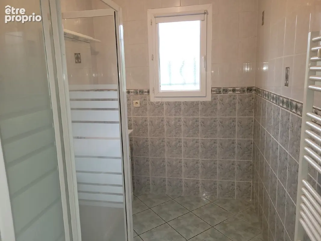Maison 5 pièces 92 m² à vendre à Ydes (15210) - photo 11