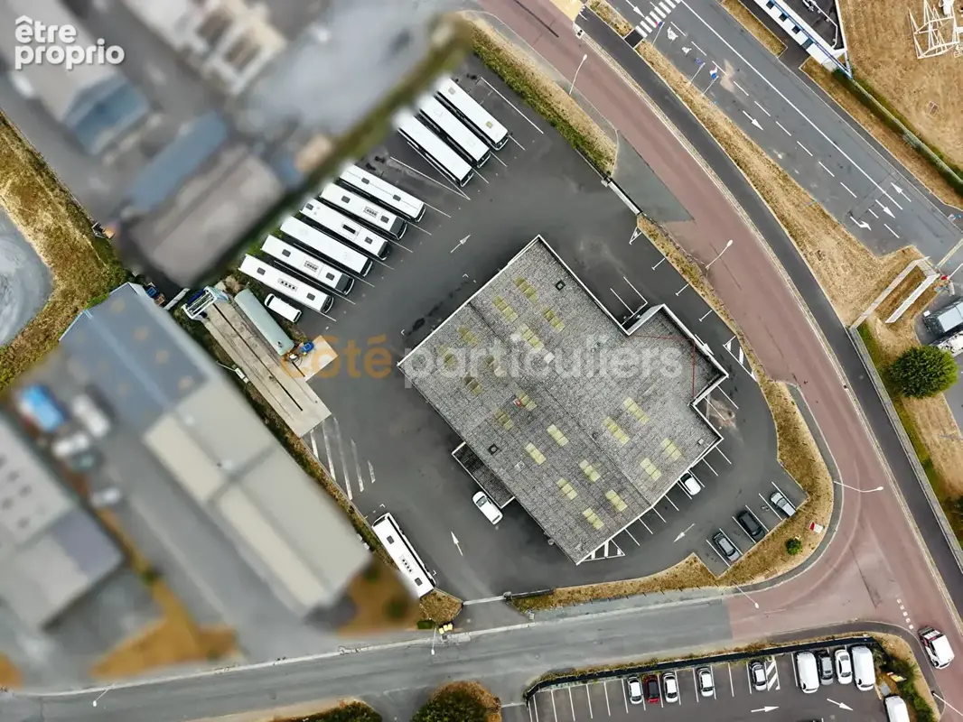 Bâtiment industriel/commercial Saint-Lô - photo 3