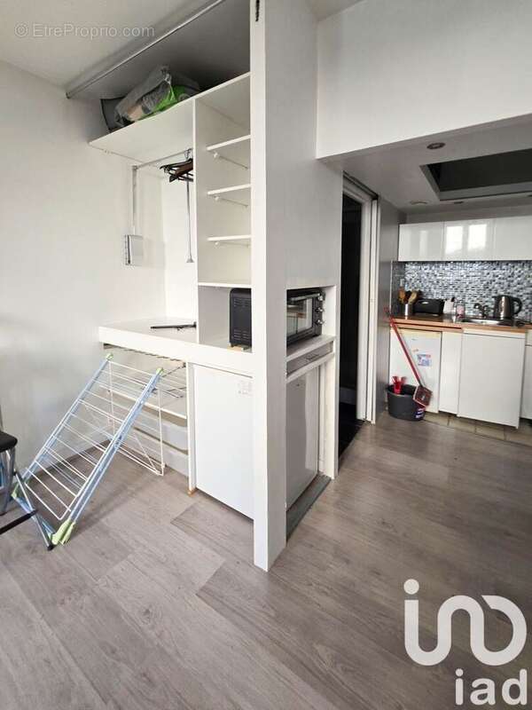 Photo 4 - Appartement à COURBEVOIE