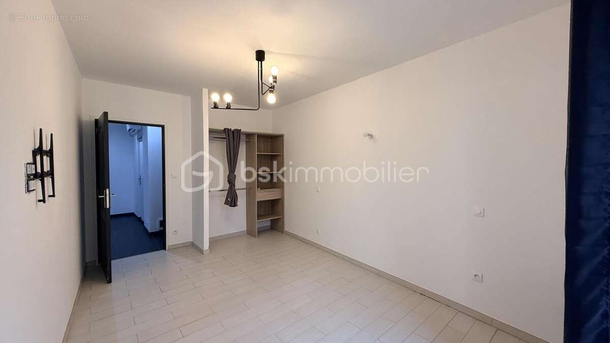 Appartement à THEZAN-LES-BEZIERS