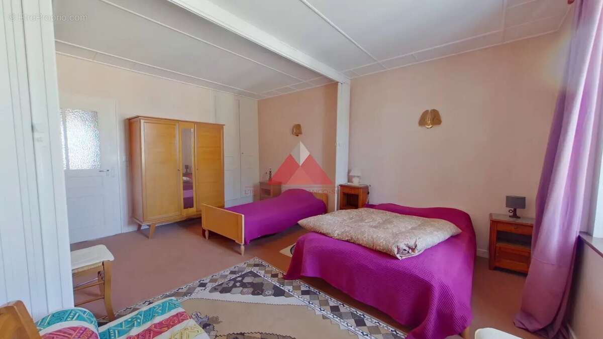 Maison à LONGCHAUMOIS