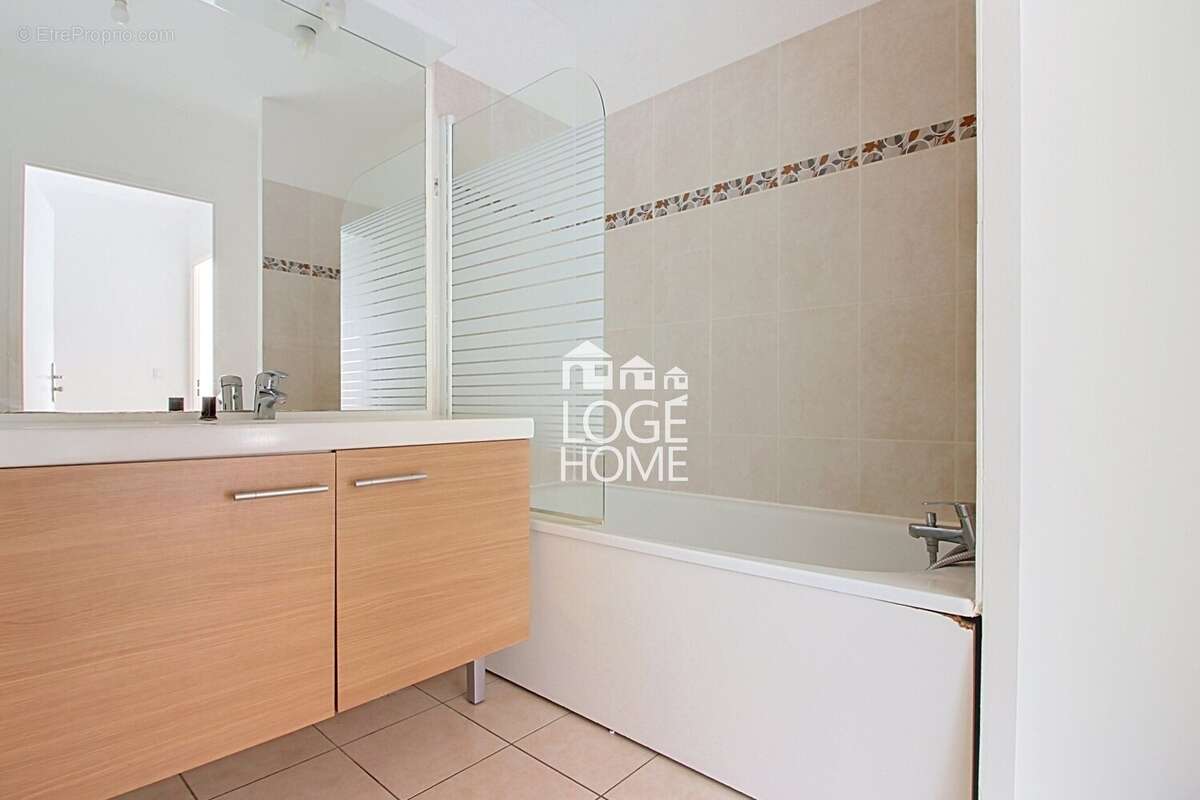 Appartement 44 m² à Wattrelos  - photo 8