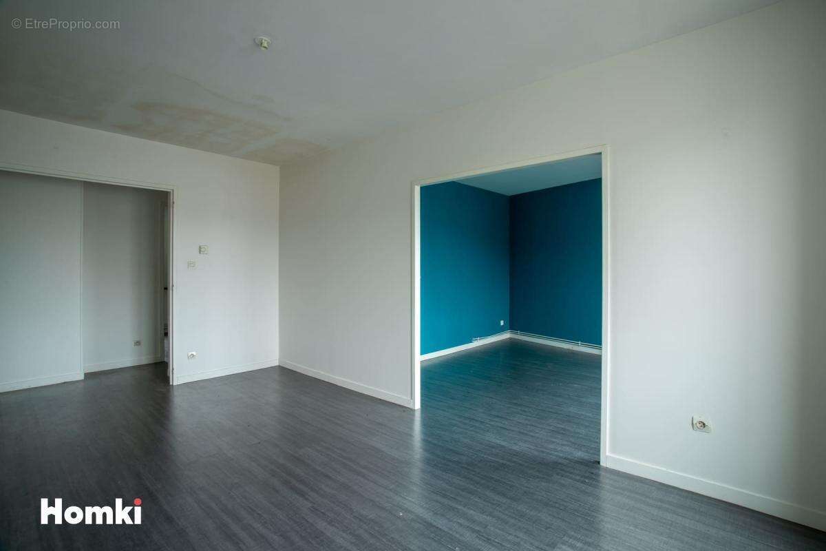 Appartement à LA SEAUVE-SUR-SEMENE