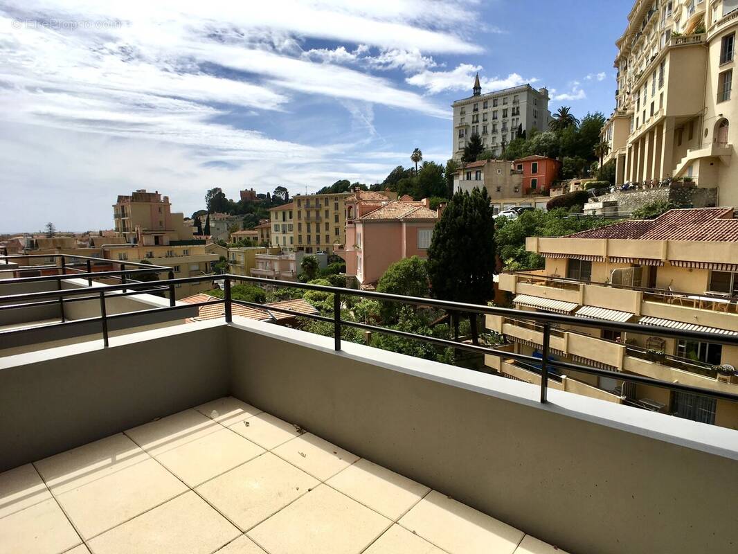 Appartement à MENTON