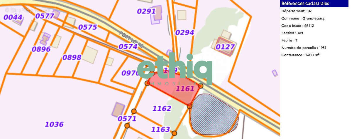 Terrain à GRAND-BOURG