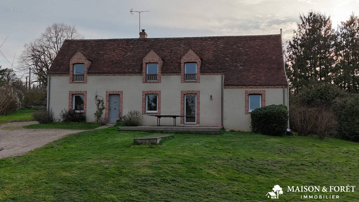 Maison à SAINT-BRISSON-SUR-LOIRE