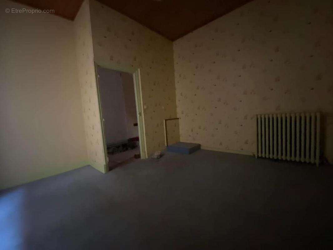 Appartement à AMBERT