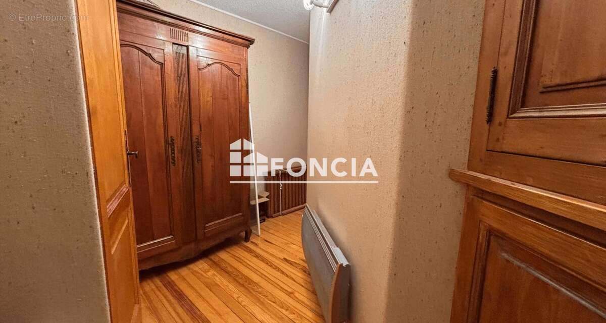 Appartement à LA SALLE-LES-ALPES