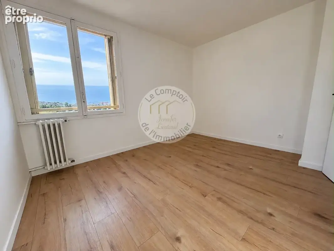 T2/3 rénové   lumineux avec vue notre-dame de la garde - photo 8