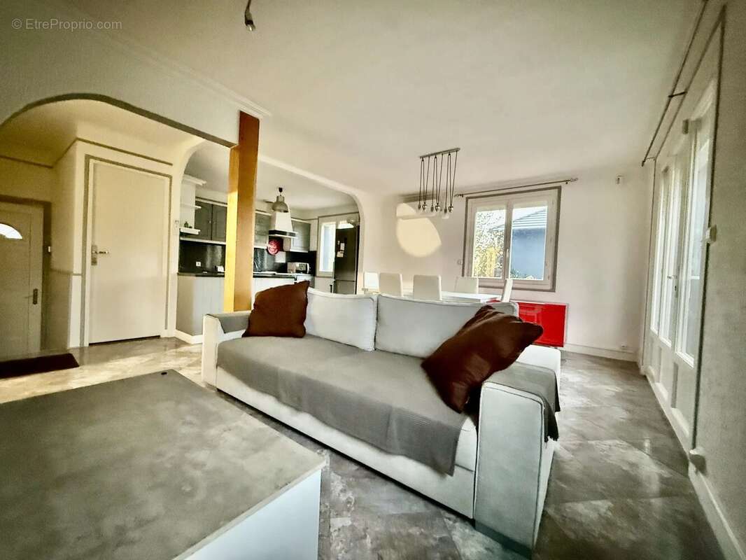 Maison à SAINT-AUBIN-LES-ELBEUF